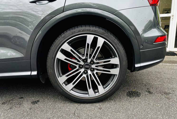 Audi SQ5 3.0 TDI 347ch Quattro Tiptronic Toit ouvrant pano / Entretien complet Audi / Excellent état
