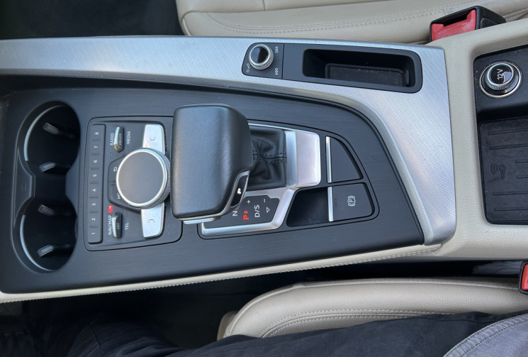 Audi A4 Avant 2.0 TFSI 190 cv S-Tronic 7 Business CUIR  T-OUVRANT