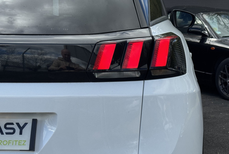 Peugeot 3008  Allure 1.5 BlueHDi 130ch