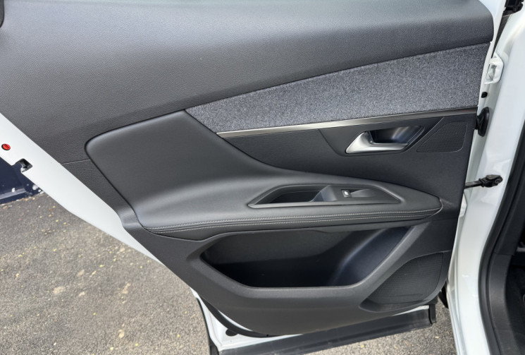 Peugeot 3008  Allure 1.5 BlueHDi 130ch