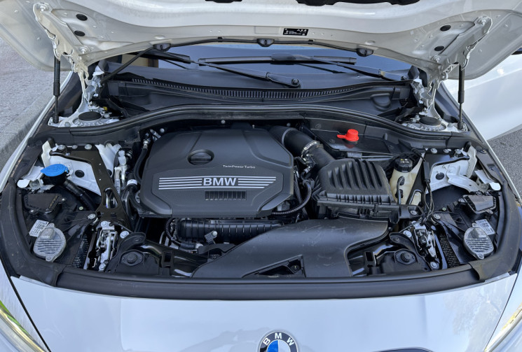 BMW Série 1 118i 136 M Sport DCT7 / Toit ouvrant / Sièges Baquet / Tête haute / Harman Kardon / TVA