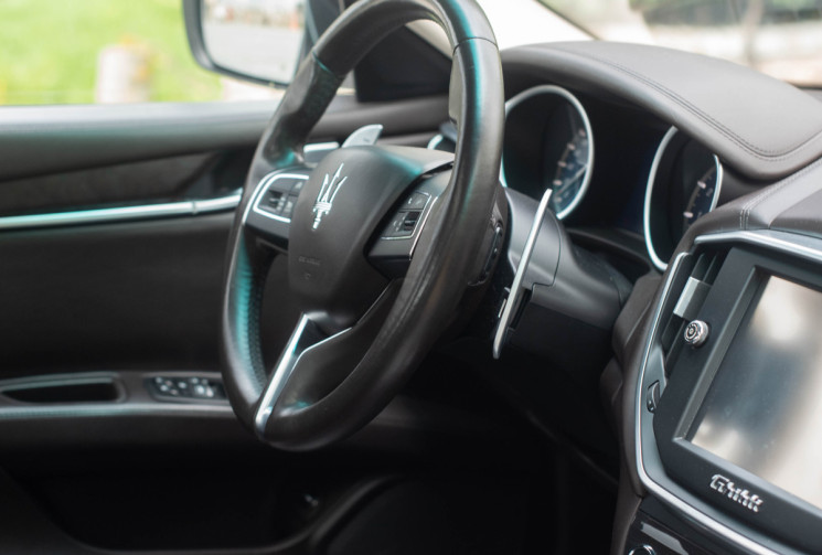 Maserati GHIBLI SQ4 3.0 410 ch V6 Bi-turbo