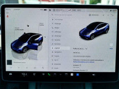 Tesla Model Y PROPULSION // STANDARD RANGE 