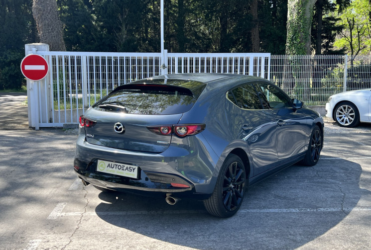 Mazda MAZDA 3 2.0 Skyactiv-X M-Hybrid 180 Sportline / Suivi Mazda / Bose / Caméra 360 / Carplay 