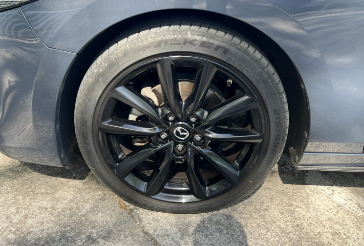 Mazda MAZDA 3 2.0 Skyactiv-X M-Hybrid 180 Sportline / Suivi Mazda / Bose / Caméra 360 / Carplay 