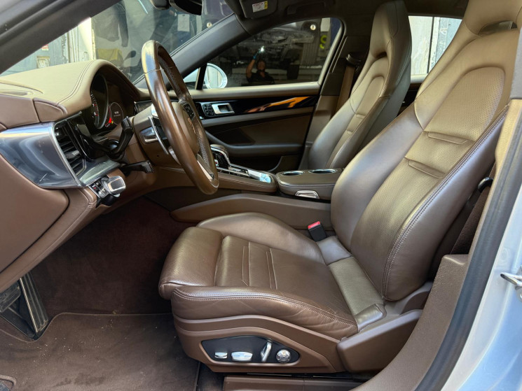 Porsche Panamera 2.9 440 / 4S / TOIT OUVRANT / CUIR ETENDU / CARPLAY 