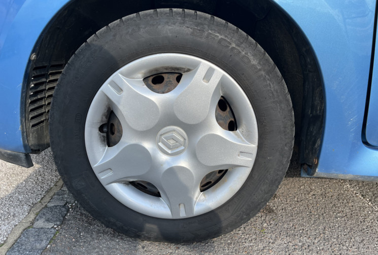 Renault Twingo II Phase 2 1.2 LEV 75 cv