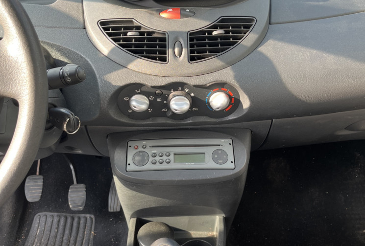 Renault Twingo II Phase 2 1.2 LEV 75 cv