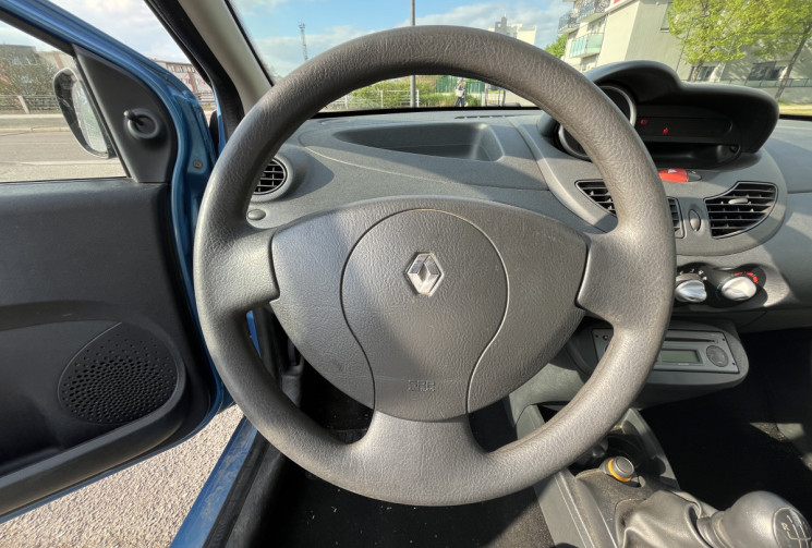 Renault Twingo II Phase 2 1.2 LEV 75 cv