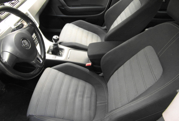Volkswagen PASSAT CC 2.0 TDI 140 SPORT 