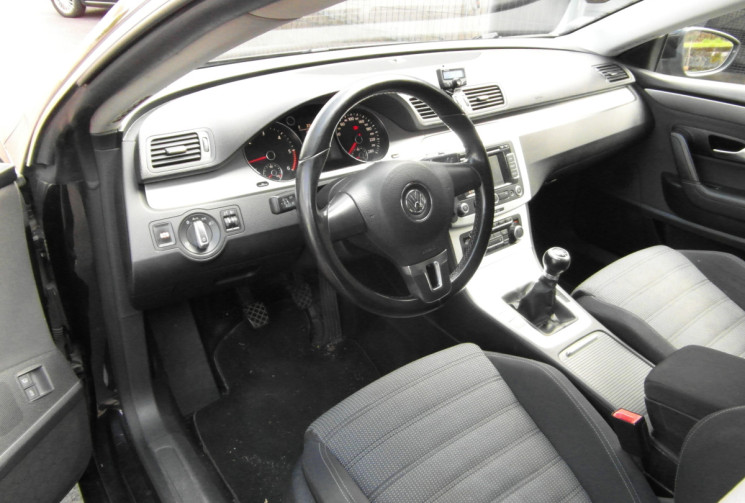 Volkswagen PASSAT CC 2.0 TDI 140 SPORT 