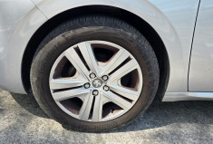 Peugeot 208 1.2 PURETECH PACK STYLE  / MOTEUR  ECHANGE STANDARD