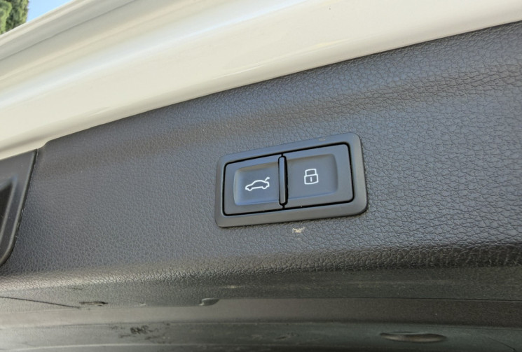 Audi Q3 s line 45e 1.4 TFSI 16V 245 PHEV DSG6 / origine France 2em main 