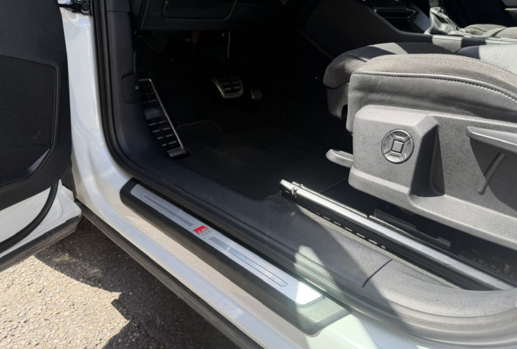 Audi Q3 s line 45e 1.4 TFSI 16V 245 PHEV DSG6 / origine France 2em main 