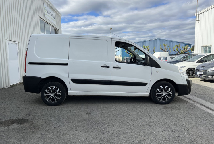 FIAT Scudo II 90 cv 1.6  Fourgon L1H1 * Radars de recul 