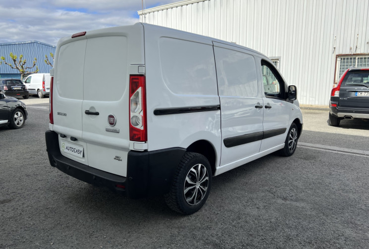 FIAT Scudo II 90 cv 1.6  Fourgon L1H1 * Radars de recul 