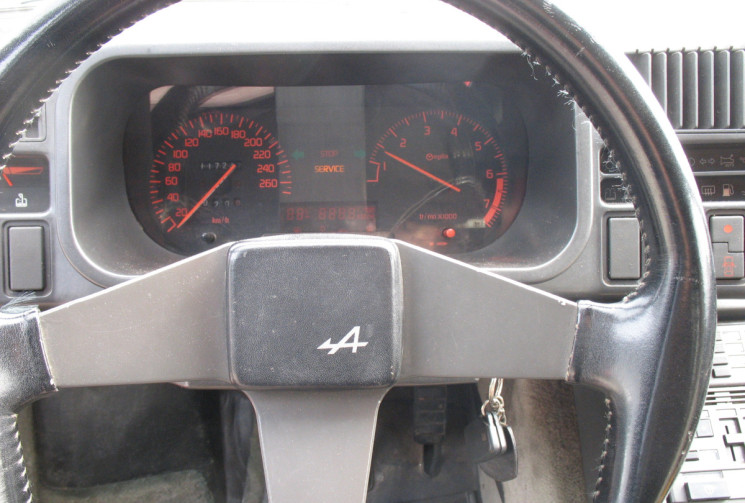 Renault ALPINE V6 GT 2.8 160CH