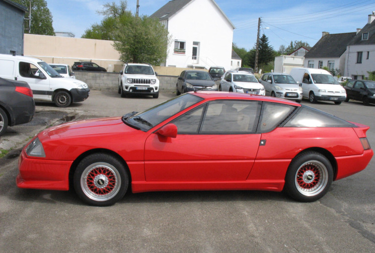 Renault ALPINE V6 GT 2.8 160CH