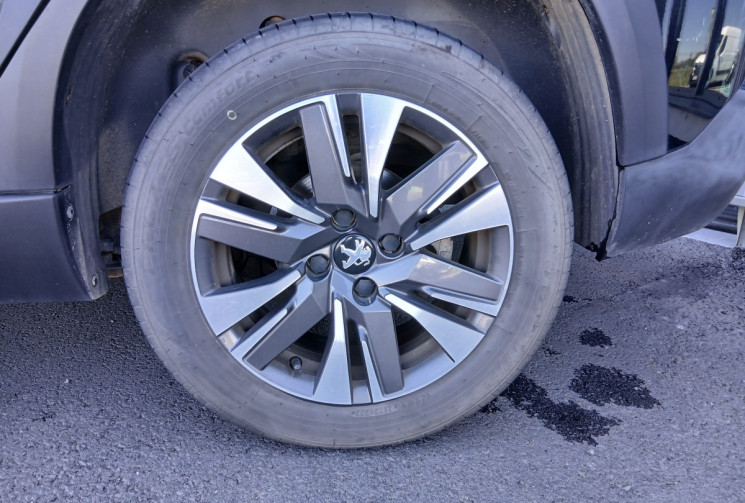 Peugeot 2008 1.5 BlueHDi Allure