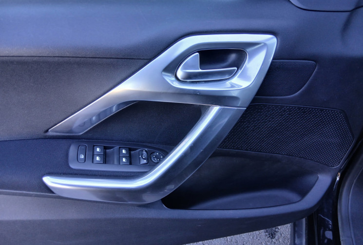 Peugeot 2008 1.5 BlueHDi Allure