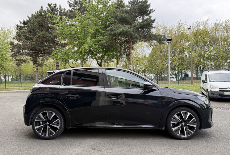 Peugeot 208 1.2 PURETECH 130 S&S GT LINE EAT8