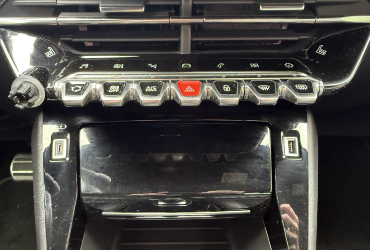 Peugeot 208 II 1.2 PURETECH 130 S&S GT LINE EAT8