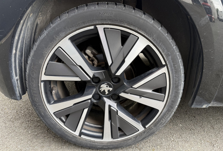 Peugeot 208 II 1.2 PURETECH 130 S&S GT LINE EAT8