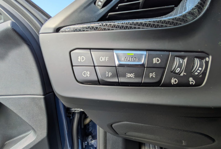 BMW Série 1  118d 2.0  150 EDITION SPORT / MOTEUR A CHAINE / GARANTIE 12 MOIS /