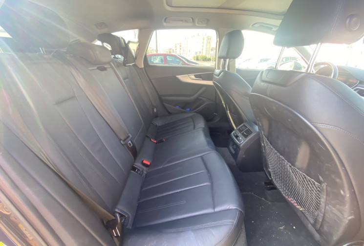 Audi A4 ALLROAD 2.0 TDI 163CH Design Luxe Quattro S tronic / VEHICULE SUIVI