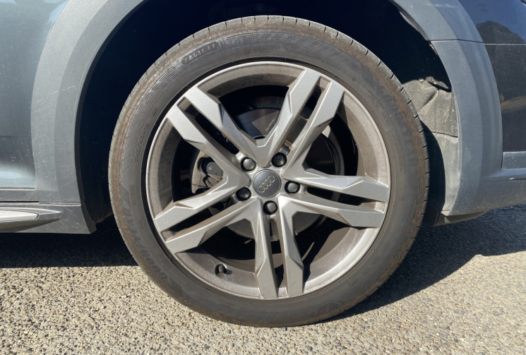 Audi A4 ALLROAD 2.0 TDI 163CH Design Luxe Quattro S tronic / VEHICULE SUIVI