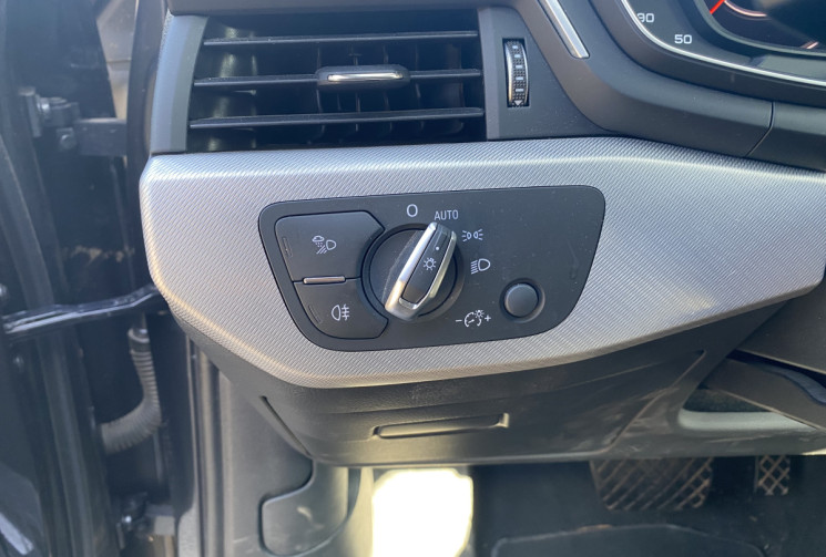 Audi A4 ALLROAD 2.0 TDI 163CH Design Luxe Quattro S tronic / VEHICULE SUIVI