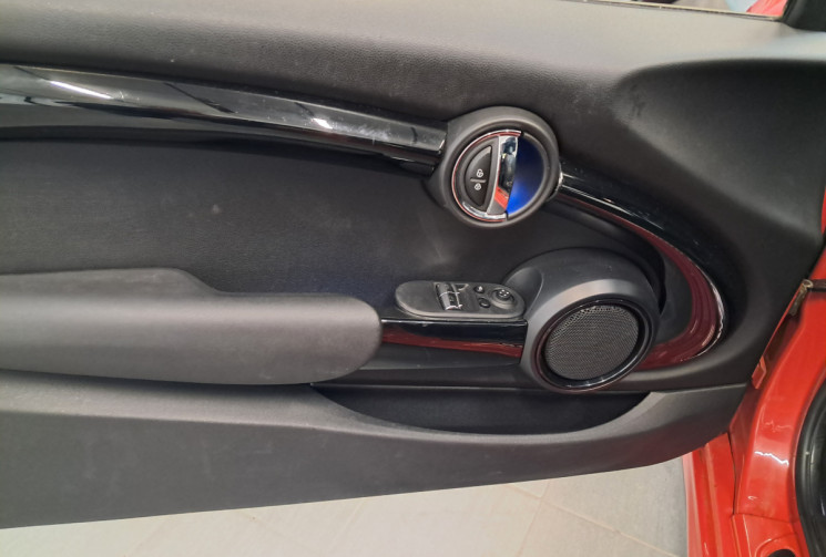 Mini Mini (F56) phase2 Cooper 136 John Cooper Works BVA7 - TOIT PANO  - entretien mini - 2eme main