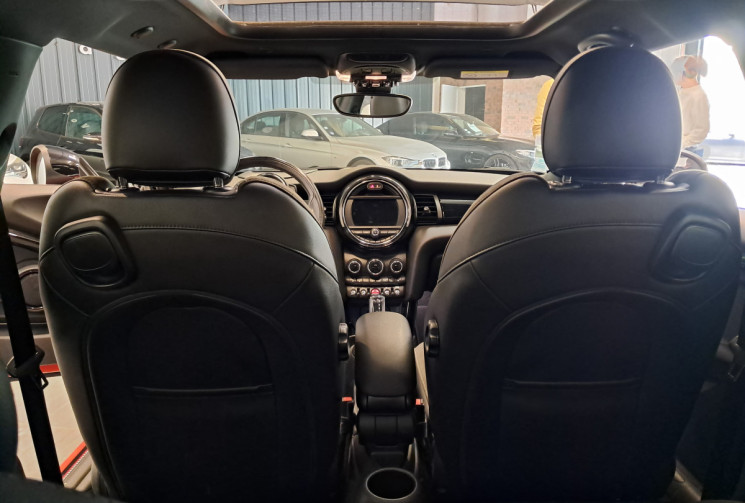 Mini Cooper (F56) phase2 1.5i 136 John Cooper Works BVA7 - TOIT PANO  - entretien mi