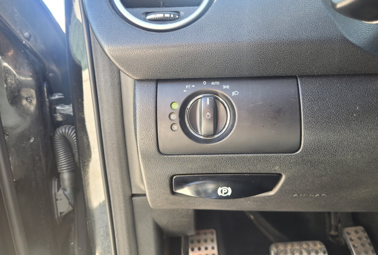 Mercedes CLASSE M ML 320 CDI 225 CH SPORT 4MATIC BVA / VENTE A MARCHAND /ATTELAGE / TOIT OUVRANT