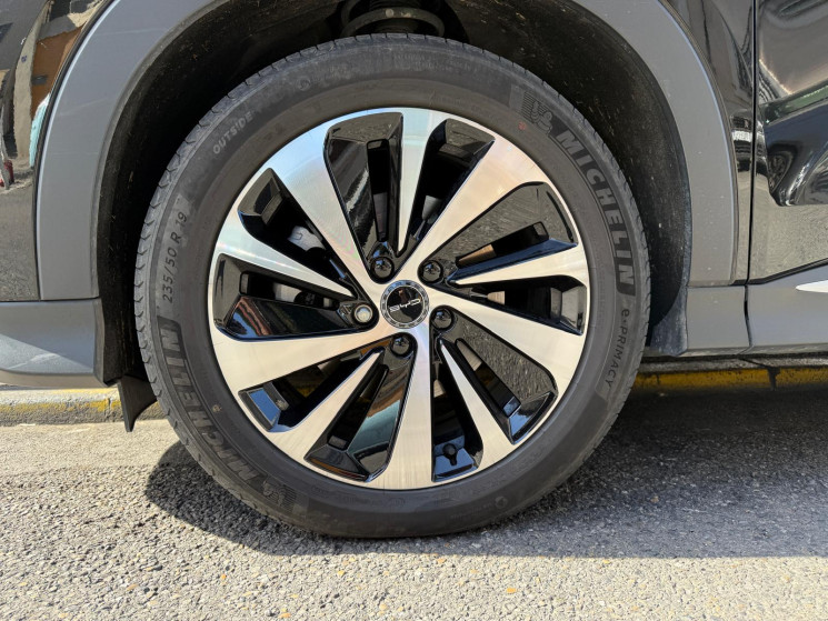 BYD Seal U CARPLAY / TOIT OUVRANT / ETAT NEUF / TVA RECUPERABLE / ORIGINE FRANCE 1ème MAIN