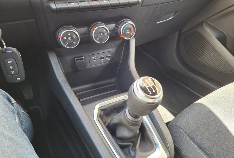 Renault CLIO V 1.0 TCe 100 Business 25800 KMS