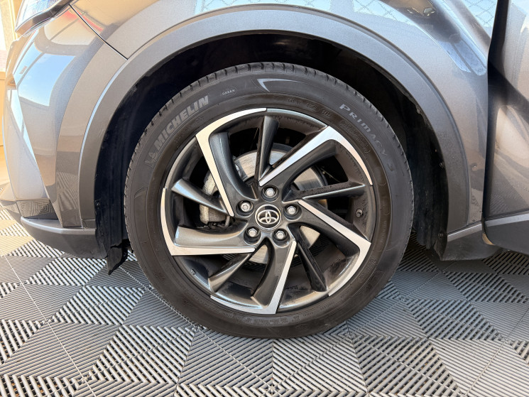 Toyota C-HR 2.0 HYBRIDE 184CH DESIGN ULTIMATE E-CVT / ENTRETIEN TOYOTA