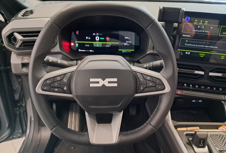 Dacia Bigster 1.8 hybrid 155 JOURNEY  toit ouvrant panoramique 1ere main parfait état garantie 07-28