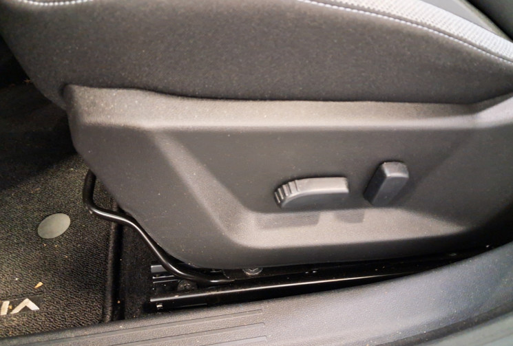 Dacia Bigster 1.8 hybrid 155 JOURNEY  toit ouvrant panoramique 1ere main parfait état garantie 07-28