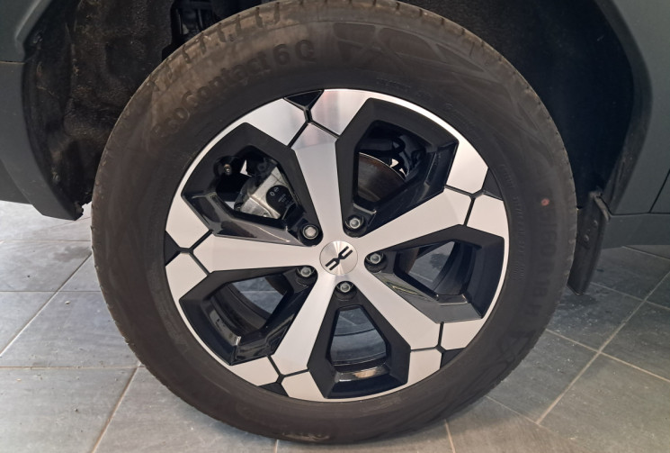 Dacia Bigster 1.8 hybrid 155 JOURNEY  toit ouvrant panoramique 1ere main parfait état garantie 07-28