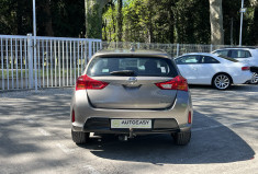 Toyota AURIS 1.4 D-4D 90 Dynamic / 1ère Main / Caméra / Carplay / Attelage / Moteur à Chaine