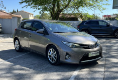 Toyota AURIS 1.4 D-4D 90 Dynamic / 1ère Main / Caméra / Carplay / Attelage / Moteur à Chaine