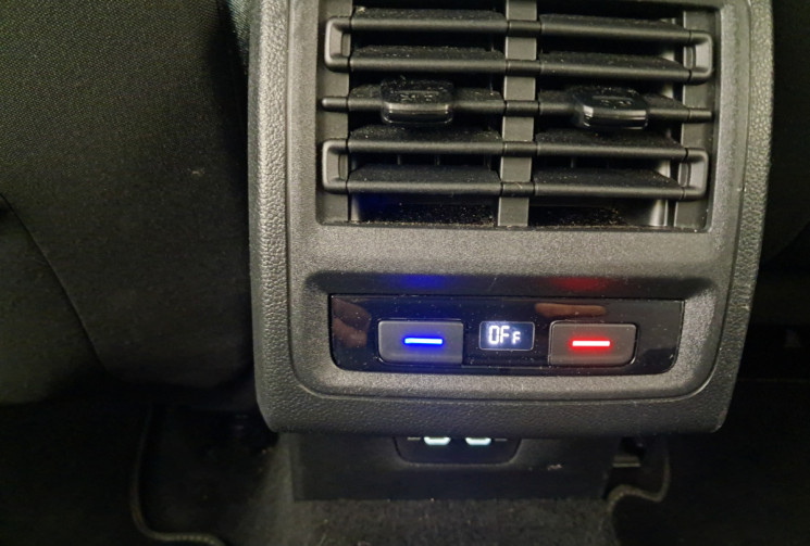 Volkswagen Golf VIII 1.5 TSI ACT 130 Life Business 1st- Digital Cockpit - CAMERA - SUIVI VW -