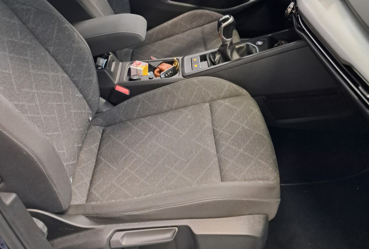 Volkswagen Golf VIII 1.5 TSI ACT 130 Life Business 1st- Digital Cockpit - CAMERA - SUIVI VW -