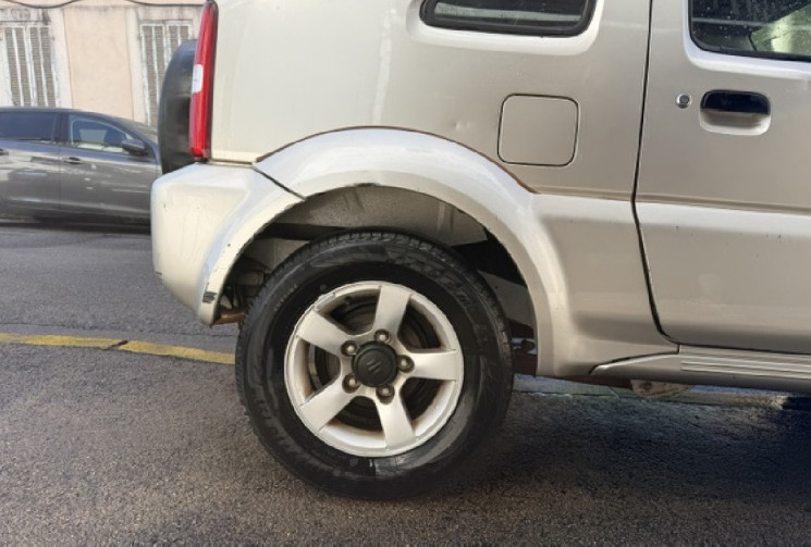 Suzuki Jimny (SN4) 1.3 i 16V 4WD 85 cv origine France 1er Main / CLIM / DECAPOTABLE 