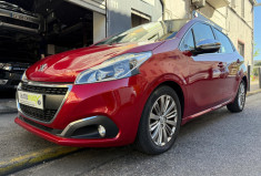Peugeot 208 DISTRIBUTION NEUVE / CARPLAY / ORIGINE FRANCE 3ème MAIN