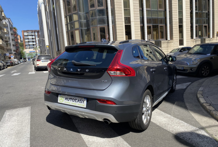 Volvo V40 CROSS COUNTRY T3 1.5 Ti 152  Luxe