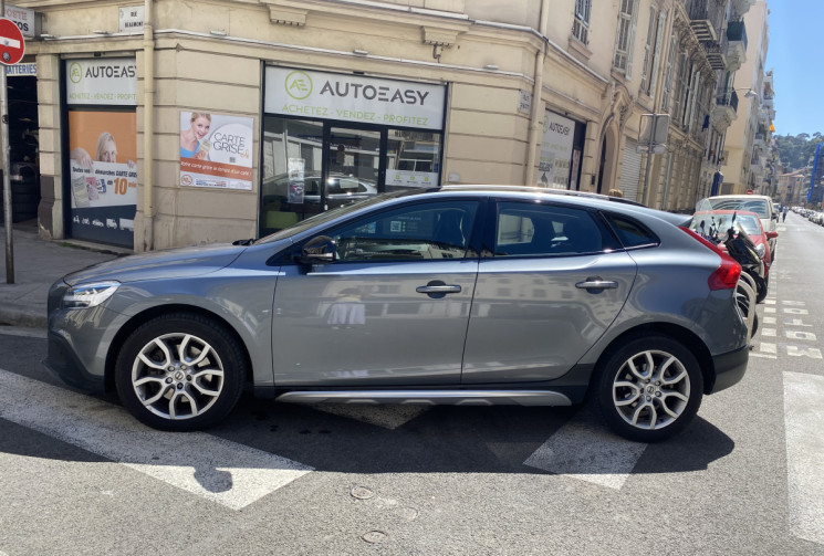 Volvo V40 CROSS COUNTRY T3 1.5 Ti 152  Luxe