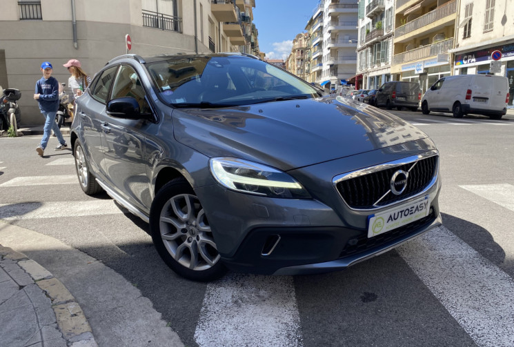 Volvo V40 CROSS COUNTRY T3 1.5 Ti 152  Luxe