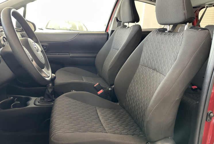 Toyota Yaris  1.0 VVT-i Tendance 69 / Très peu kilométré / Climatisation